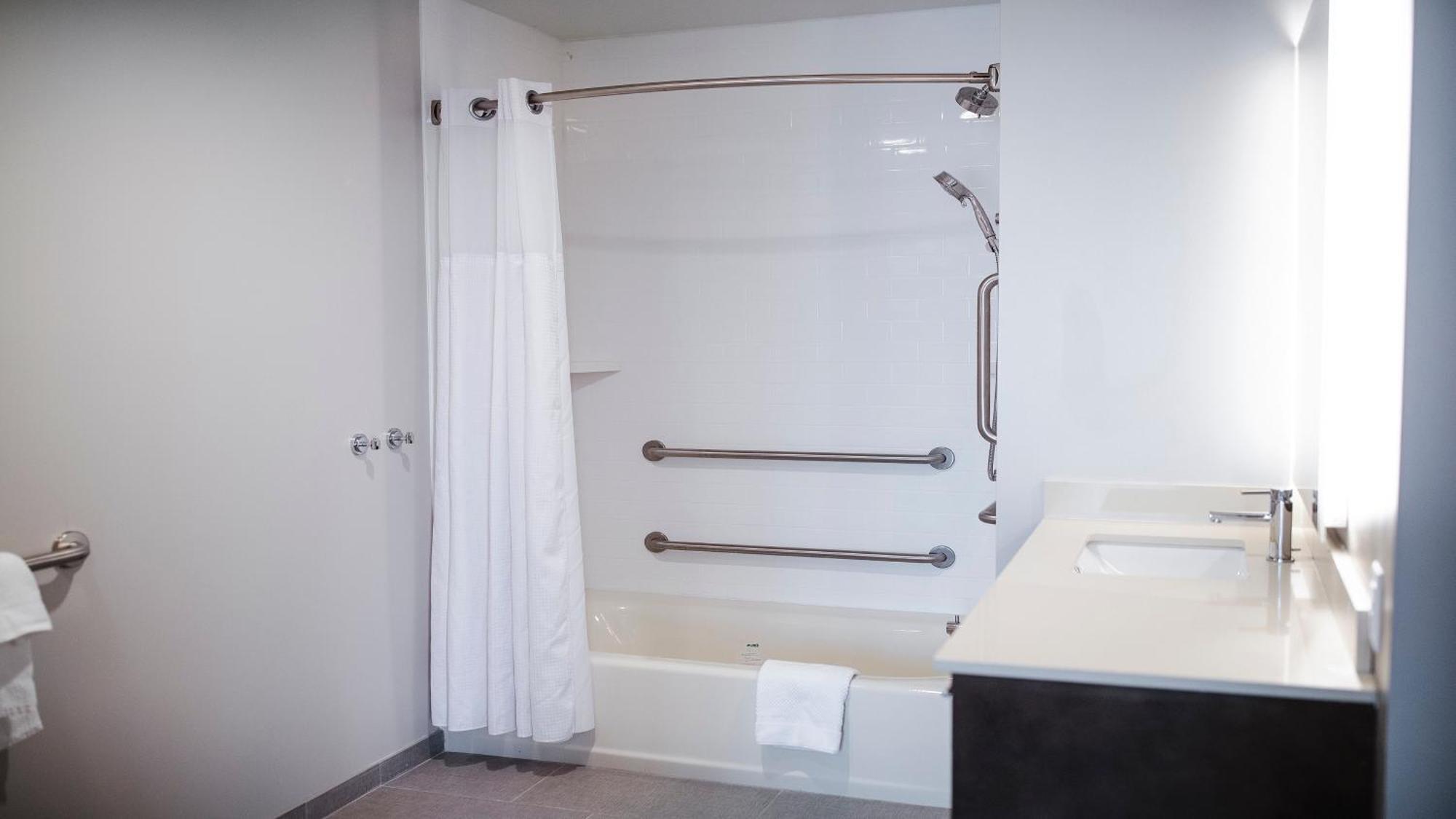 Staybridge Suites Auburn Hills By Ihg מראה חיצוני תמונה