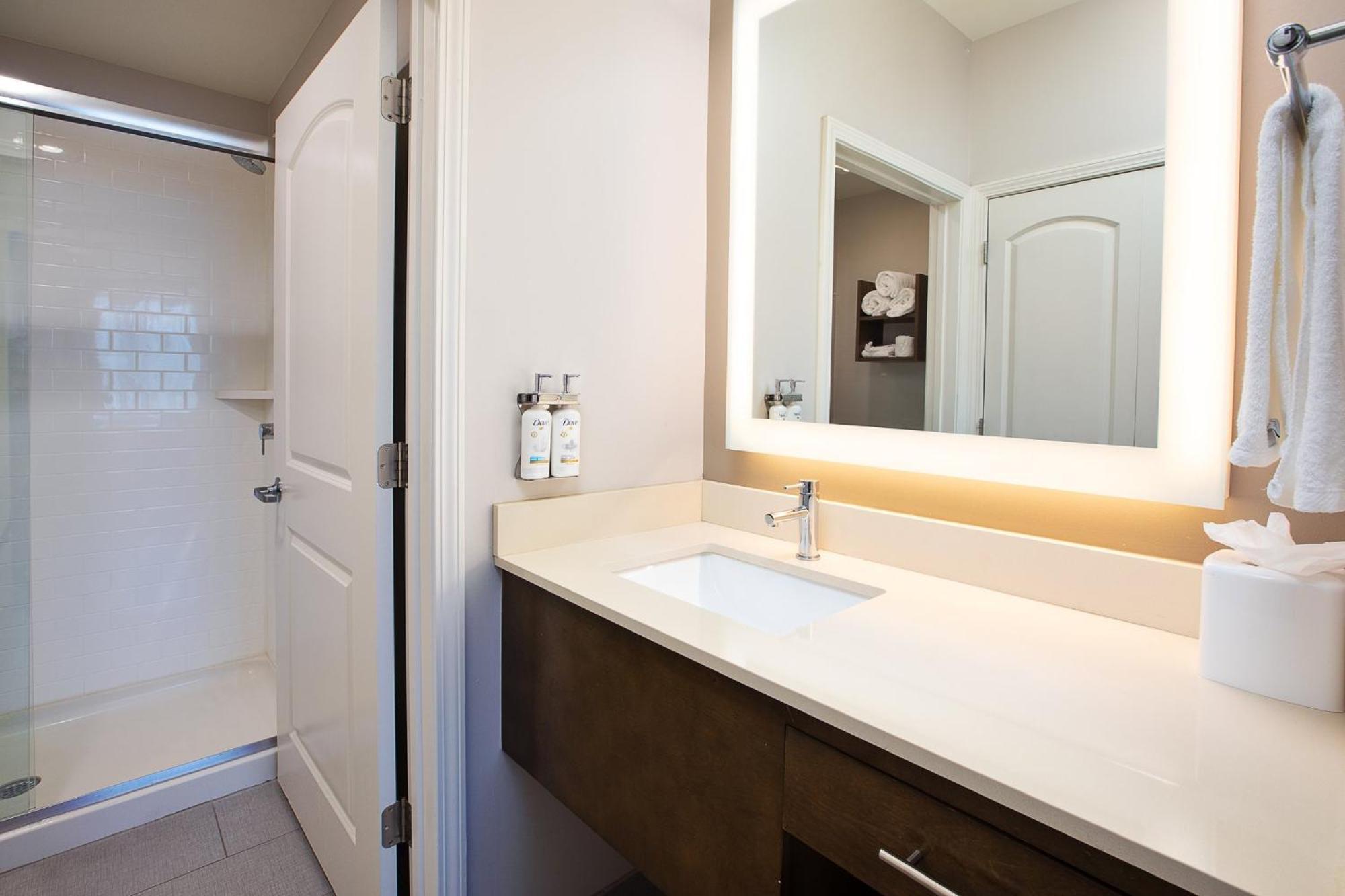 Staybridge Suites Auburn Hills By Ihg מראה חיצוני תמונה