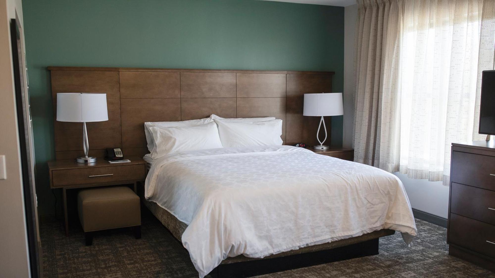 Staybridge Suites Auburn Hills By Ihg מראה חיצוני תמונה