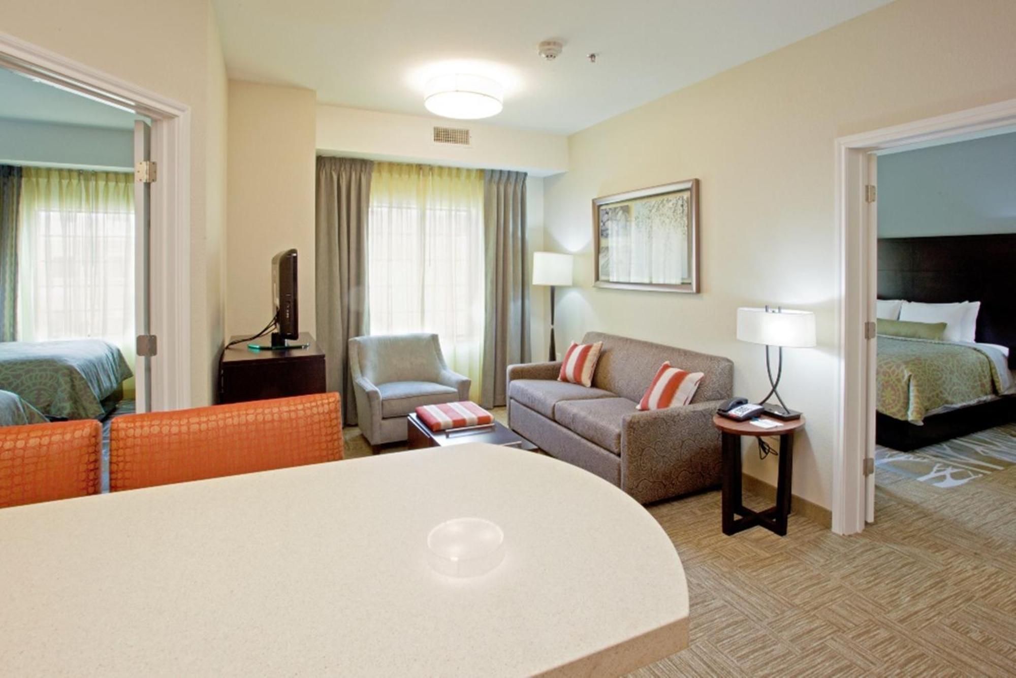Staybridge Suites Auburn Hills By Ihg מראה חיצוני תמונה